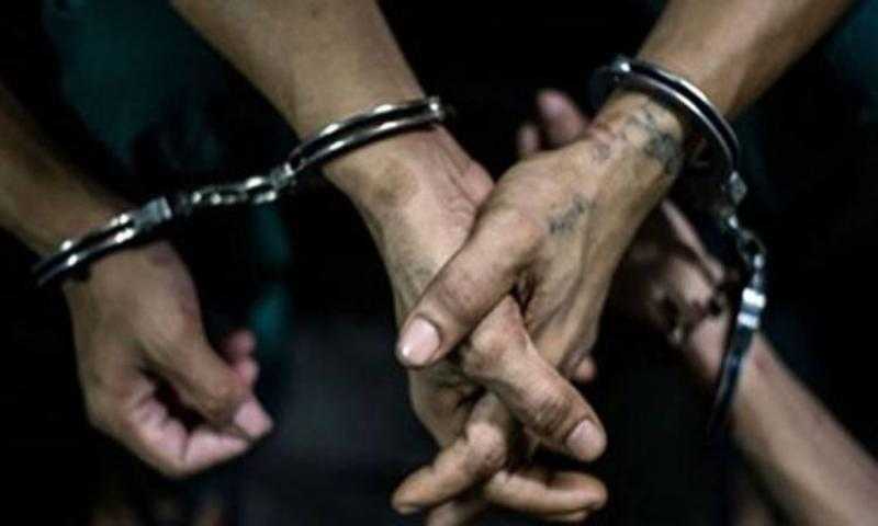 تفريغ كاميرات المراقبة في اتهام 4 أشخاص بتكوين تشكيل عصابي