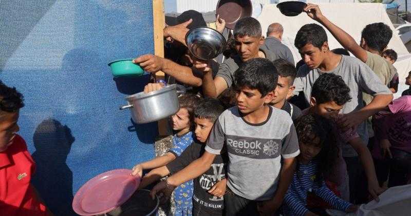 متحدث الأونروا: أهل غزة يعيشون مجاعة الآن واتهامات إسرائيل علينا ادعاءات