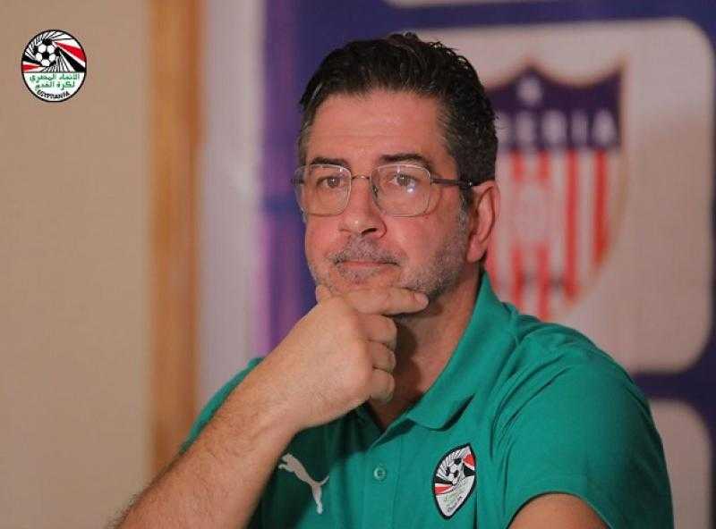نجم الزمالك السابق: رحيل فيتوريا أول خطوات الإصلاح باتحاد الكرة