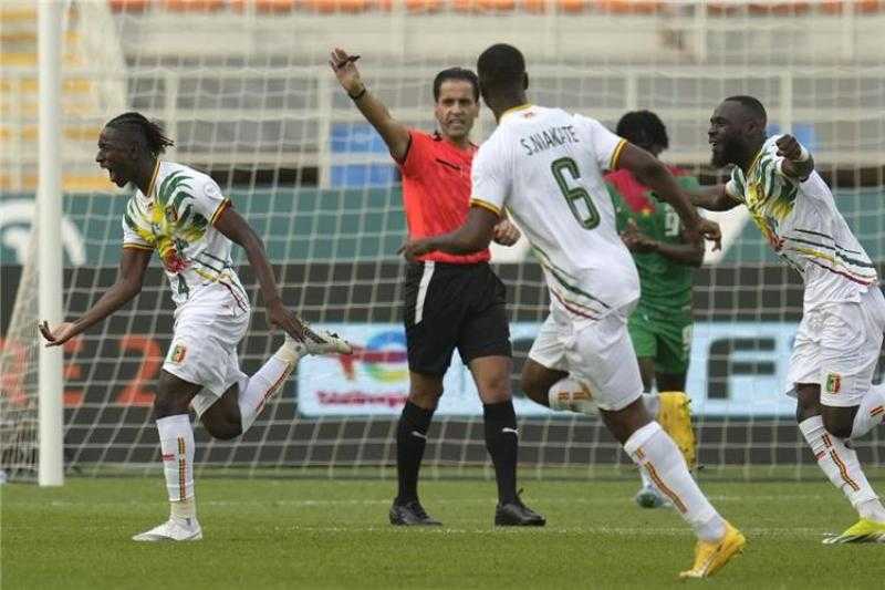 مالي تتأهل لدور الثمانية بكأس إفريقيا بعد الفوز على بوركينا فاسو