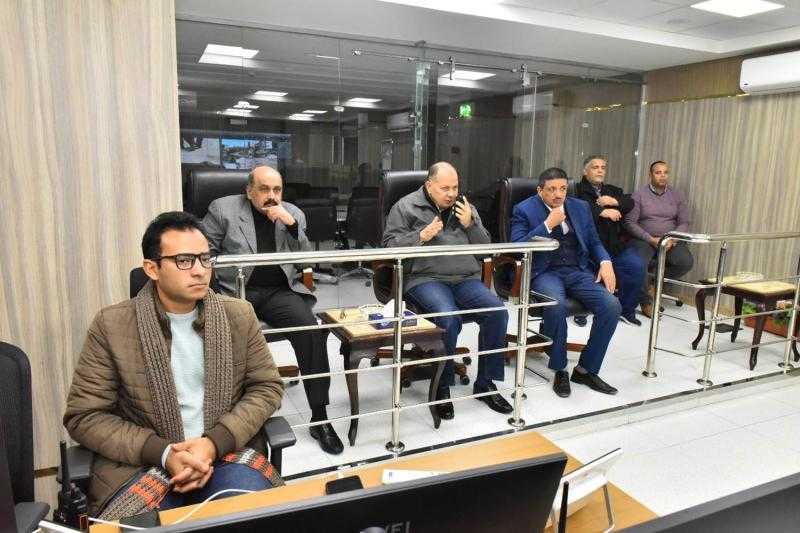 محافظ أسيوط يوجه بتسريع وتيرة العمل بملفي التصالح والتقنين وتنفيذ الموجة 22 للإزالات