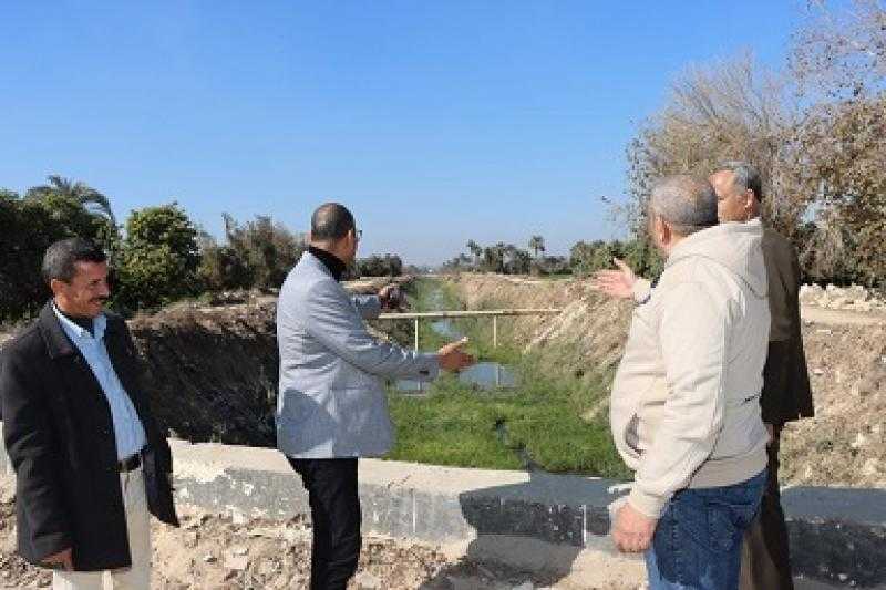 السكرتير العام المساعد لبني سويف يتفقد مخر سيل طما