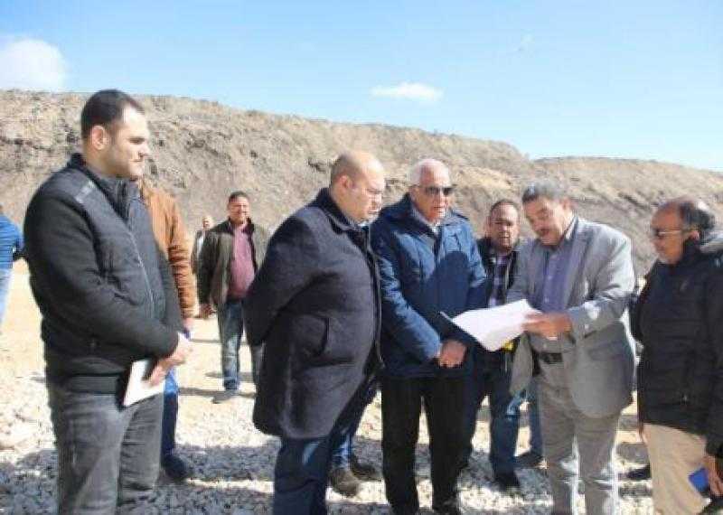 محافظ الجيزة يتفقد المدفن الصحي الأمن بشبرامنت