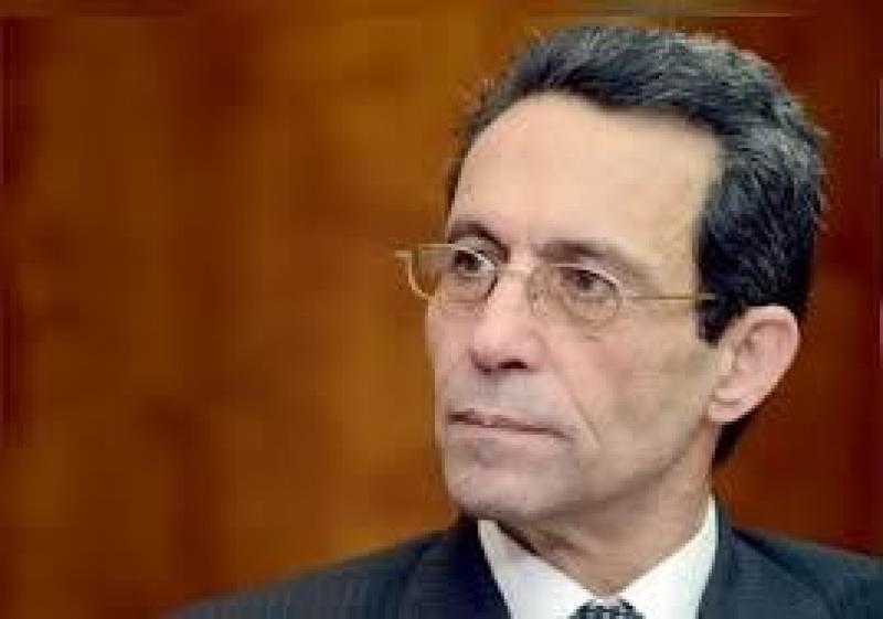 ناقد رياضي يهاجم اتحاد الكرة: رافعين شعار ”قاعدين على قلبكم عافية”