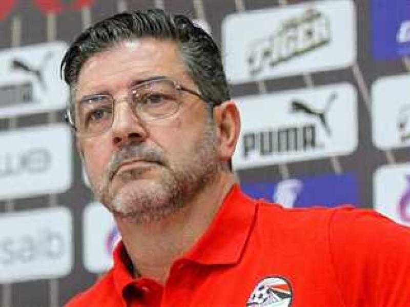 وزير الرياضة السابق: قرار اتحاد الكرة بإقالة فيتوريا هو الأنسب لهذه المرحلة