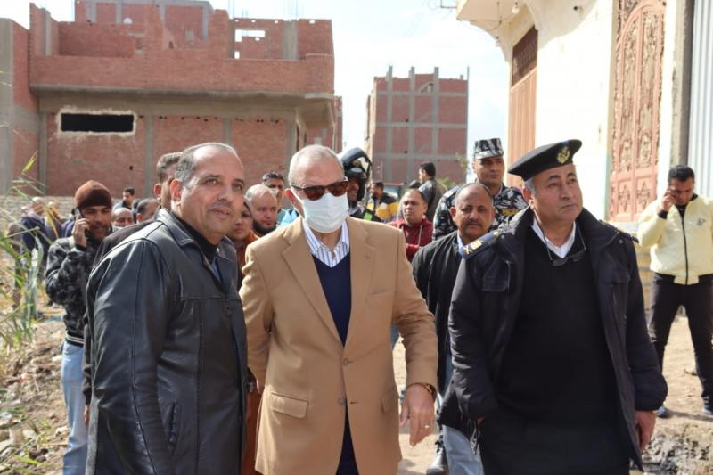 محافظ القليوبية يتابع إزالات الموجة 22