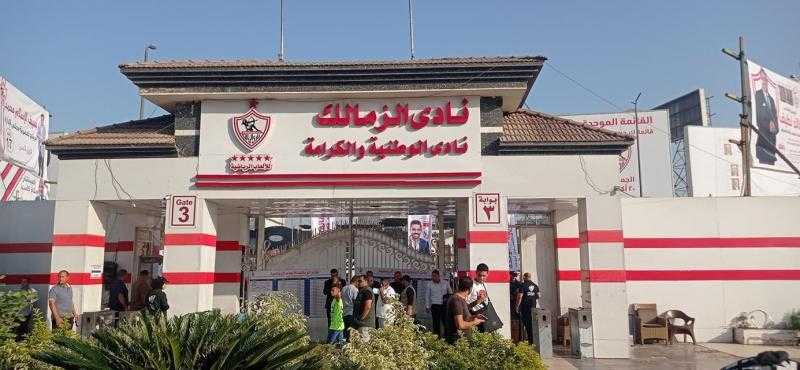 الزمالك يكثف جهوده لحل أزمة القيد قبل نهاية أغسطس الجاري