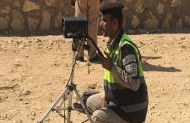 خط أحمر