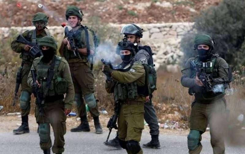 الصحة الفلسطينية: استشهاد شاب برصاص جيش الاحتلال الإسرائيلي شرق نابلس