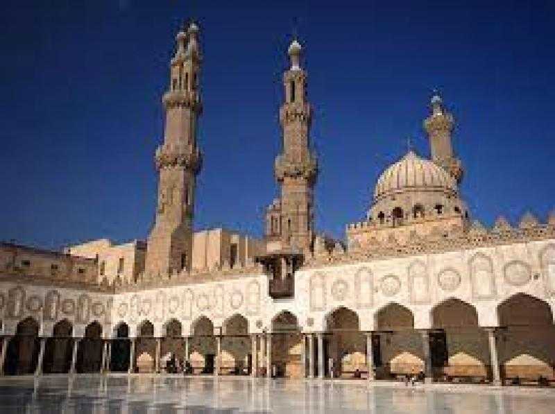 الأزهر يدين الهجوم الإرهابي الذي استهدف سوقا شعبيا بالصومال