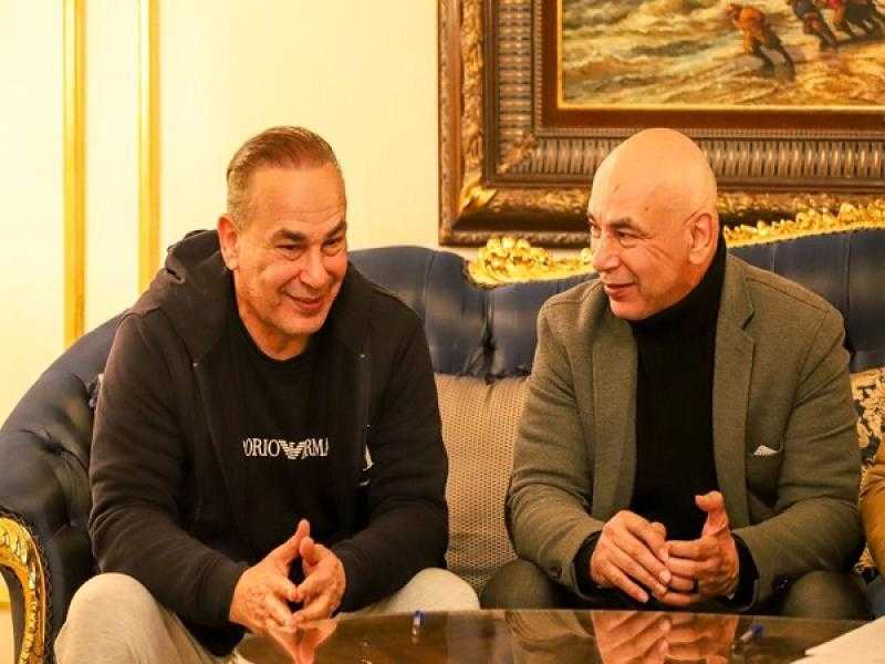 شوبير: «لازم حسام وإبراهيم يصفوا النية.. محمد صلاح هيشيل المنتخب على كتفيه»