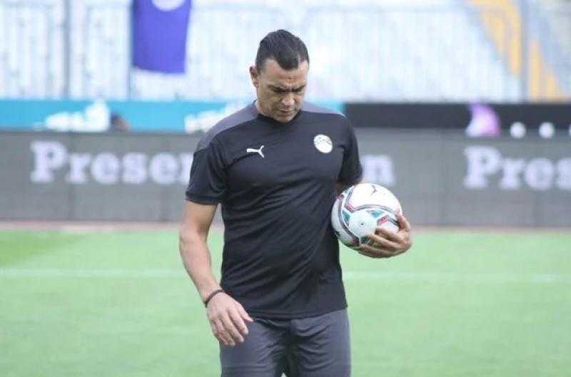 الحضري عن خليفته في الملاعب: «أبويا قفل المصنع»