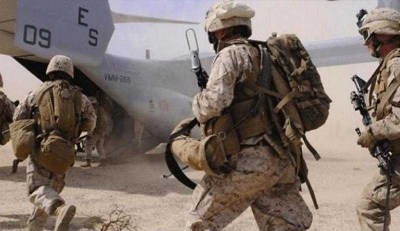 الجيش الأمريكي يوجه ضربات إلى عدد من المسيرات والصواريخ في المناطق التي يسيطر عليها الحوثيون في اليمن