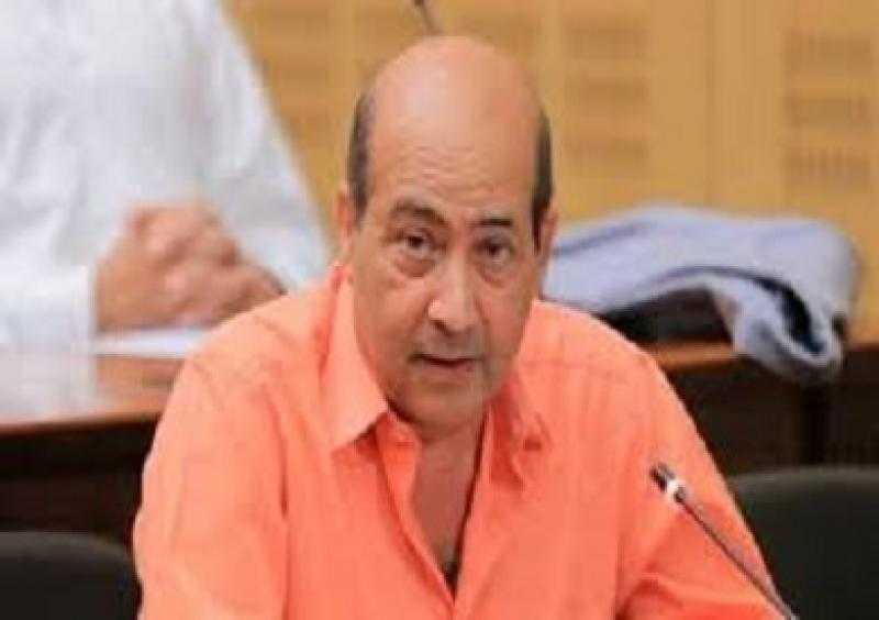 طارق الشناوي: أي مقارنة بين نجوم فيلم أنف وثلاث عيون القديم والجديد ظالمة