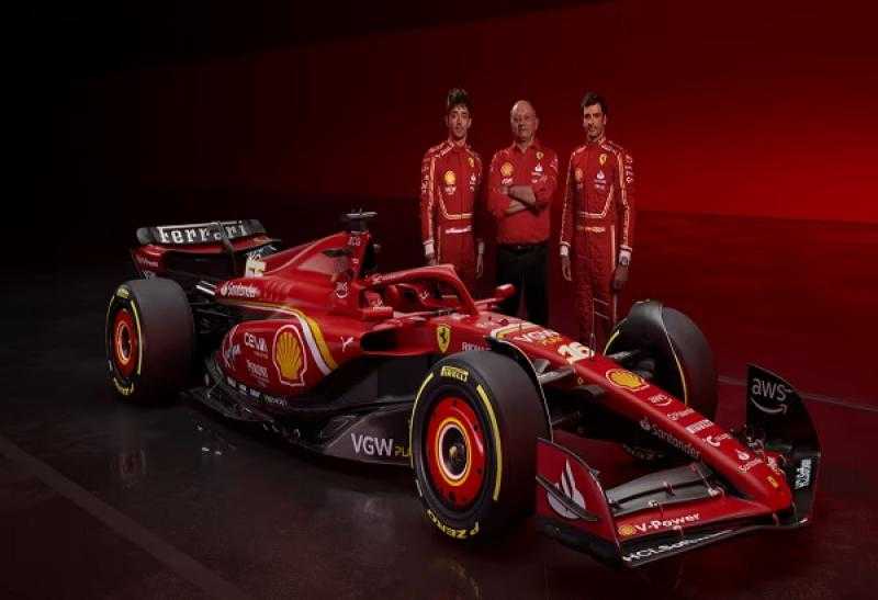 فيراري يكشف عن سيارته الجديدة لفورمولا-1