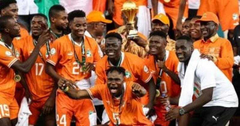 50 مليون فرانك وفيلا لكل لاعب.. رئيس كوت ديفوار يمنح مكافآت كبيرة لمنتخب الأفيال