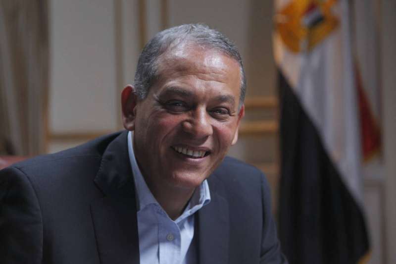 خط أحمر