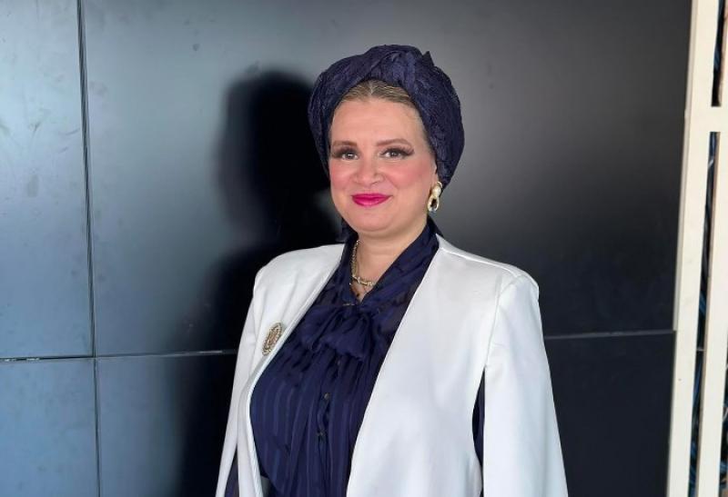 خط أحمر
