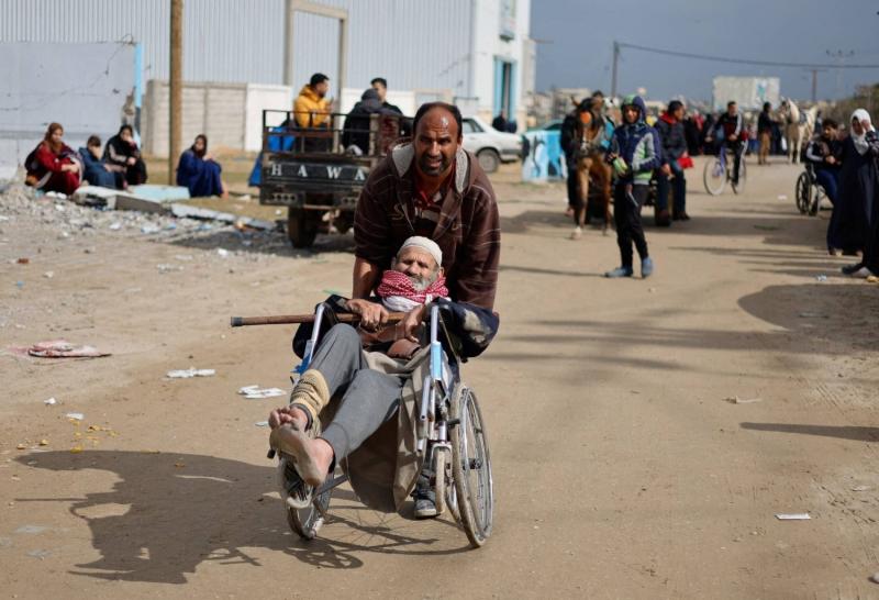 صحة غزة: وضع كارثي داخل مجمع ناصر يهدد حياة مئات الفلسطينيين