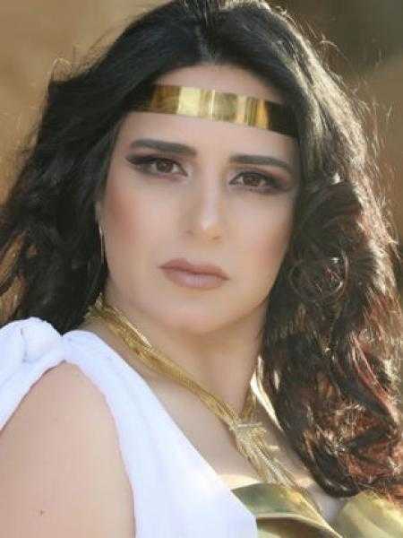 ميرنا وليد صحفية في مسلسل تعويذة رشيدة .. فيديو