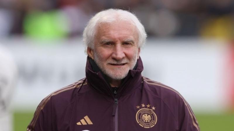 رودي فولر: منتخب ألمانيا لن يتأثر بكبوة بايرن ميونخ