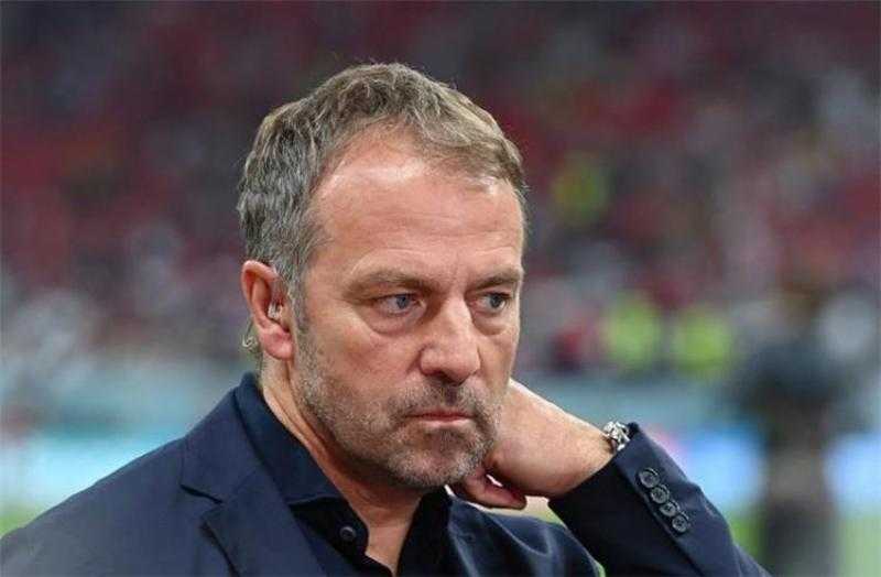 فليك يقدم تضحية من أجل برشلونة