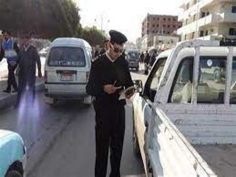 سحب 1050 رخصة متنوعة وتحرير 1702 مخالفة مرورية متنوعة بمنطقة مصر الجديدة