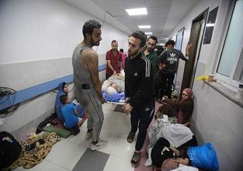 إنزال مساعدات طبية جوا لمستشفى ميداني أردني في غزة