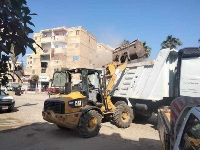 التخلص من 5090 طن قمامة في محافظة الغربية