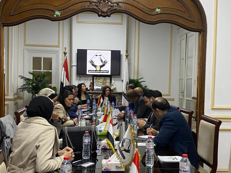 «التنسيقية» تنظم ورشة عمل تناقش التشريعات المنظمة للصحافة.. والمشاركون يدعون لإصدار قانون تداول المعلومات |صور
