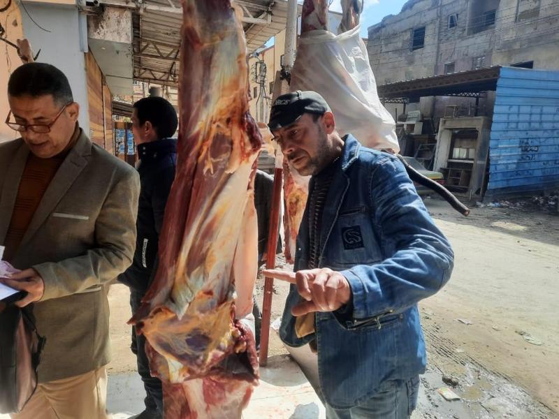 حملات يومية على الأسواق بكفرالشيخ للتفتيش على المحلات التجارية لمنع الغش التجاري
