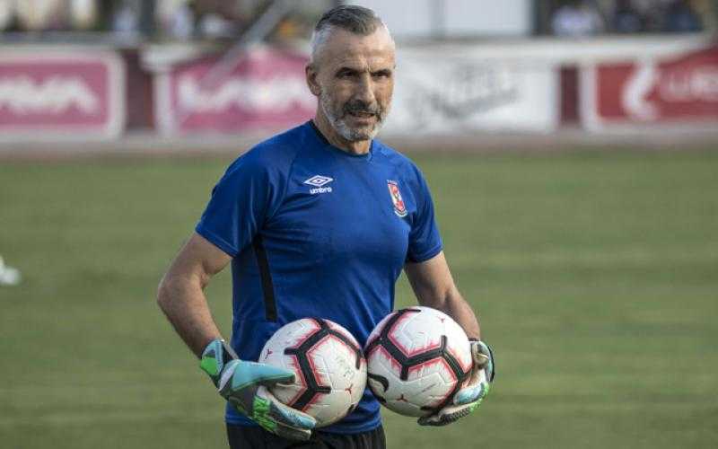 ميشيل يانكون يوجه رسالة لمصطفى شوبير