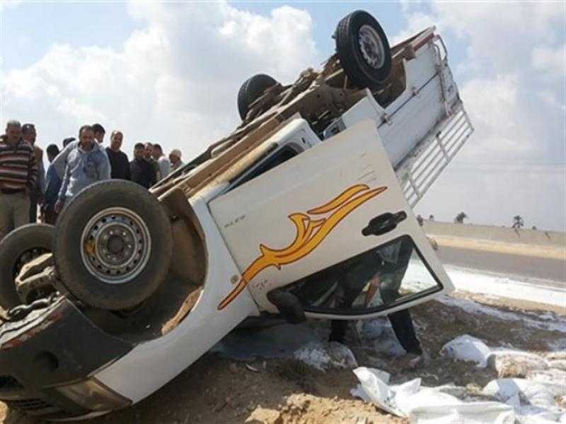 مصرع شخصين وإصابة 6 عمال إثر انقلاب سيارة في بورسعيد