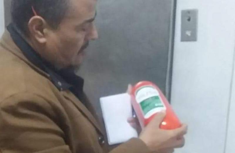 خط أحمر