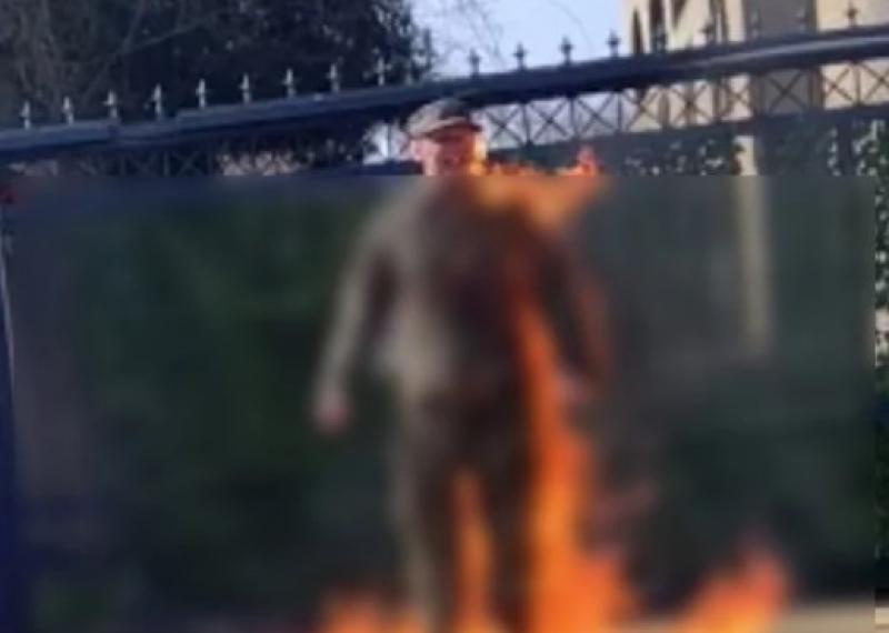 خط أحمر