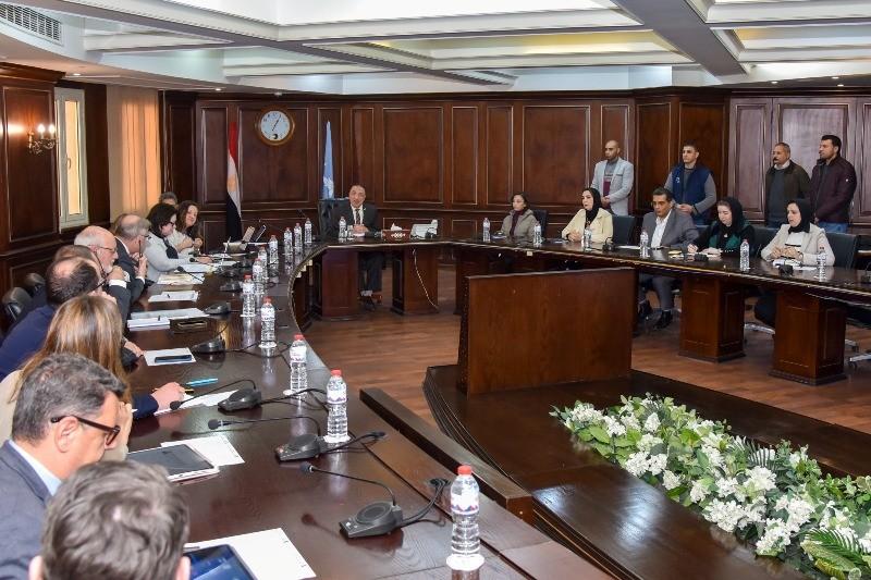 محافظ الإسكندرية والبنك الأوروبي يبحثان تعزيز التعاون لمواجهة التحديات المناخية
