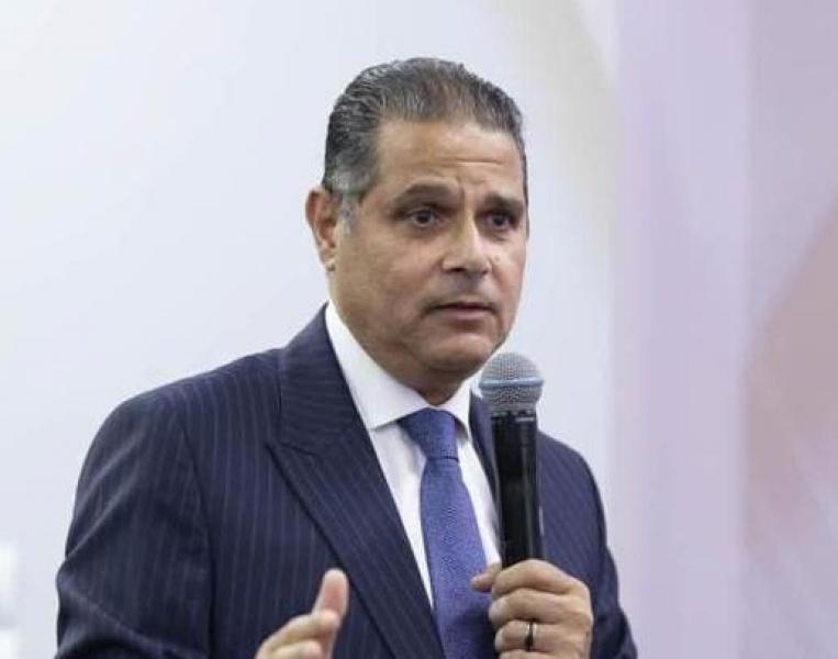 خط أحمر