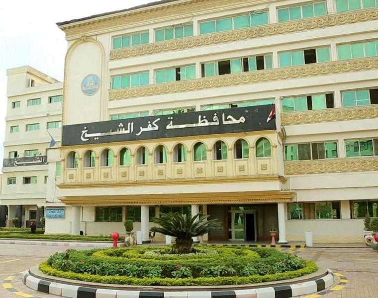 محافظ كفر الشيخ: تحصين 70 ألف طائر متنوع ضد الأمراض الوبائية والإنفلونزا