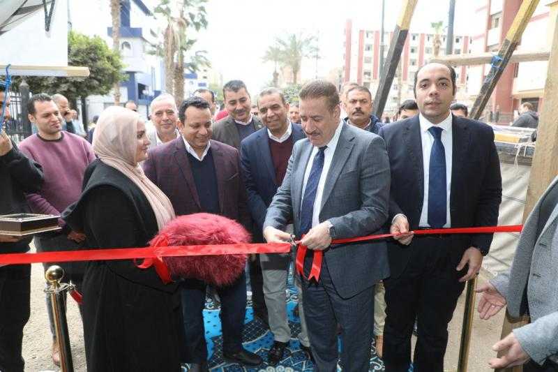 محافظ المنوفية يفتتح معرض أهلا رمضان بشبين الكوم لبيع السلع بأسعار مخفضة.. صور