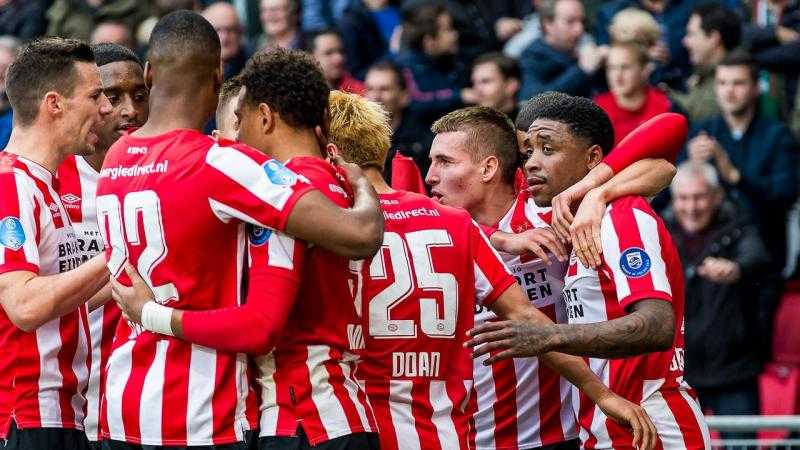 أيندهوفن يتعادل مع فينورد في الدوري الهولندي