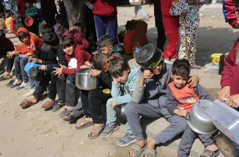 الصحة الفلسطينية: قوات الاحتلال تواجه البطون الجائعة بالقتل والإبادة