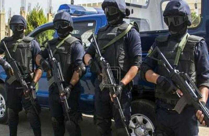 أمن المنافذ يمنع تهريب بضائع ومنع 7 محاولات سفر بأوراق مزورة بالمنافذ الجمركية