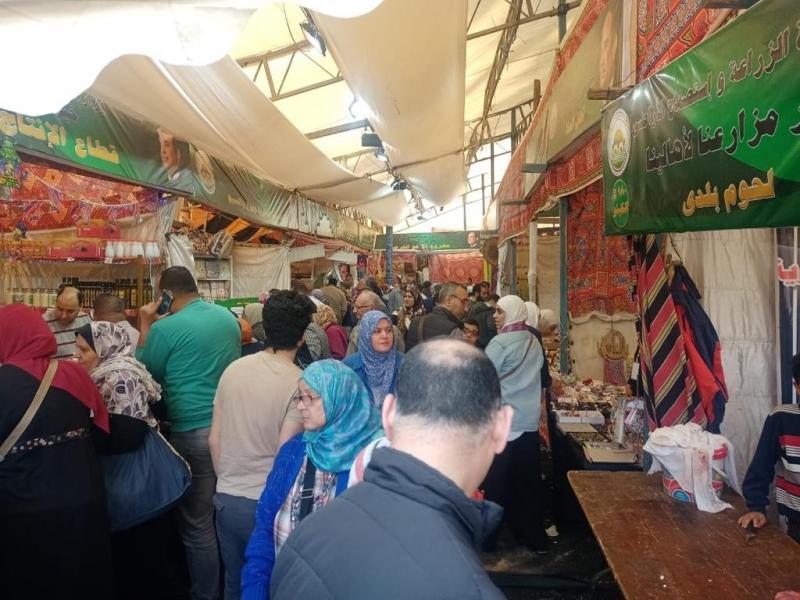 الزراعة: 274 منفذ بيع لمعرض ”خير مزارعنا” على مستوى الجمهورية لتقديم 200 سلعة بأسعار مخفضة