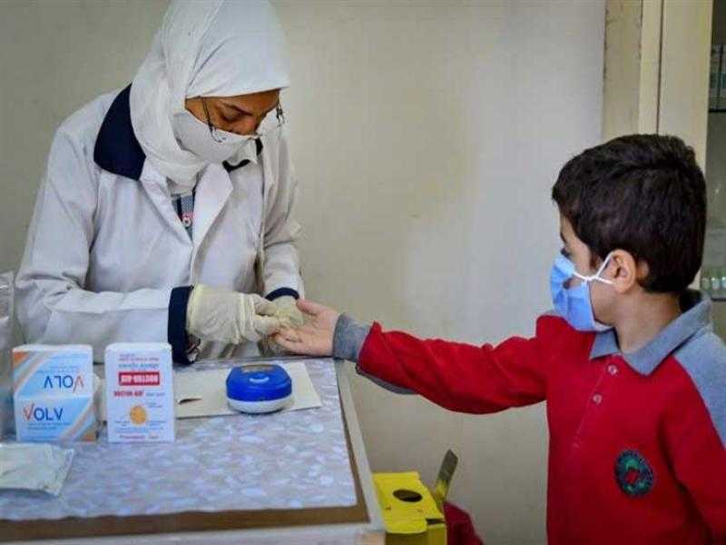 الصحة: فحص 4 ملايين طالب ضمن مبادرة الكشف المبكر عن ”الأنيميا والسمنة والتقزم”