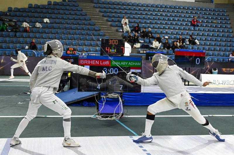 ناشئات سيف المبارزة يحصدن ذهبية الفرق ببطولة إفريقيا للسلاح بالقاهرة