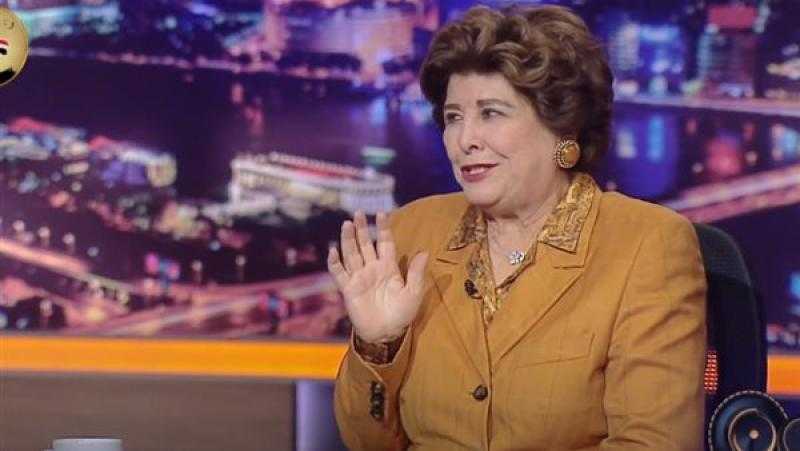 فريدة الزمر عن تكريمها من انتصار السيسي: حسيت كأن الدنيا بتحضني