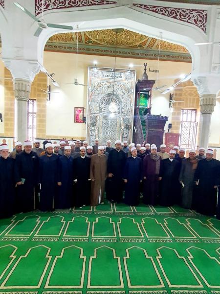 وكيل أوقاف كفر الشيخ: قافلة دعوية بمساجد دسوق ومقرأة للأئمة.. صور