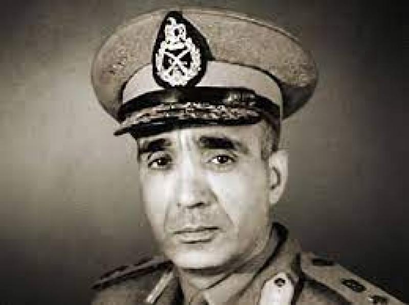 خط أحمر