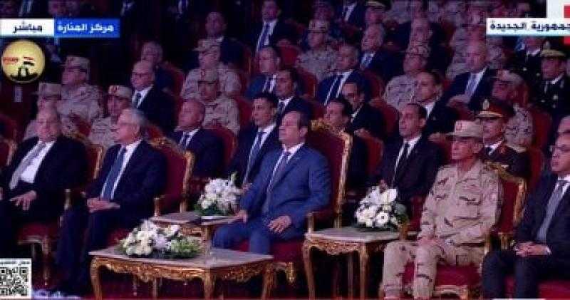 الرئيس السيسى يشاهد فيلما بعنوان ”أبطال من بلدى” خلال الندوة التثقيفية