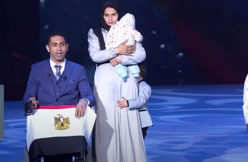 خط أحمر
